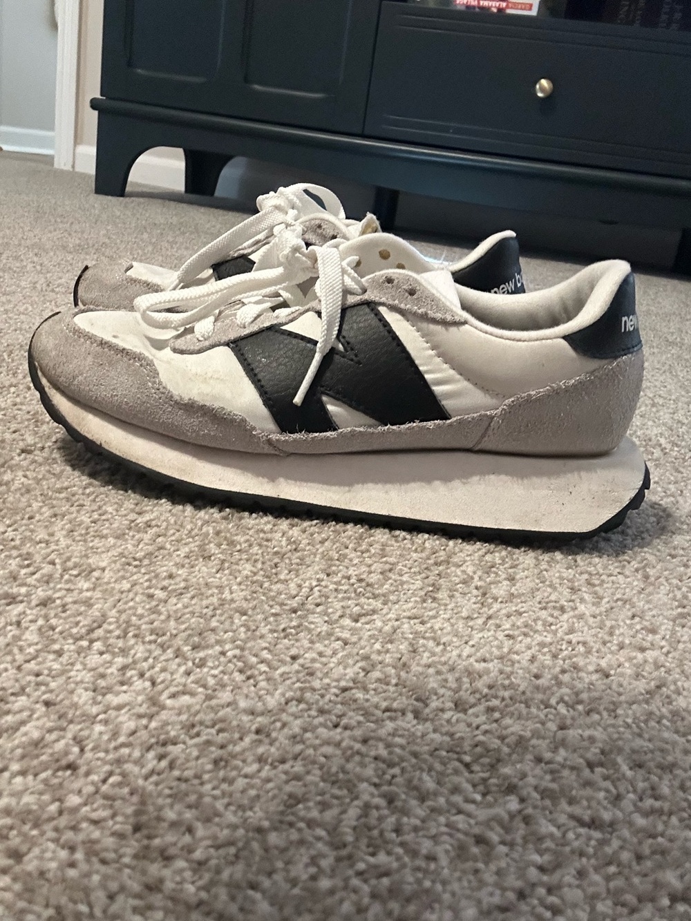 New Balance Women's 237